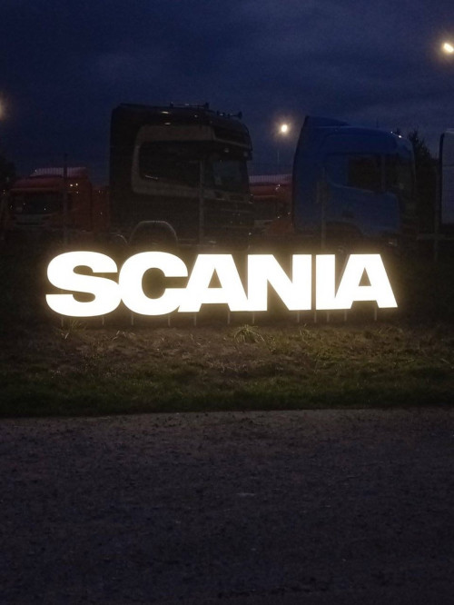 Вывеска для дилера бренда SCANIA
