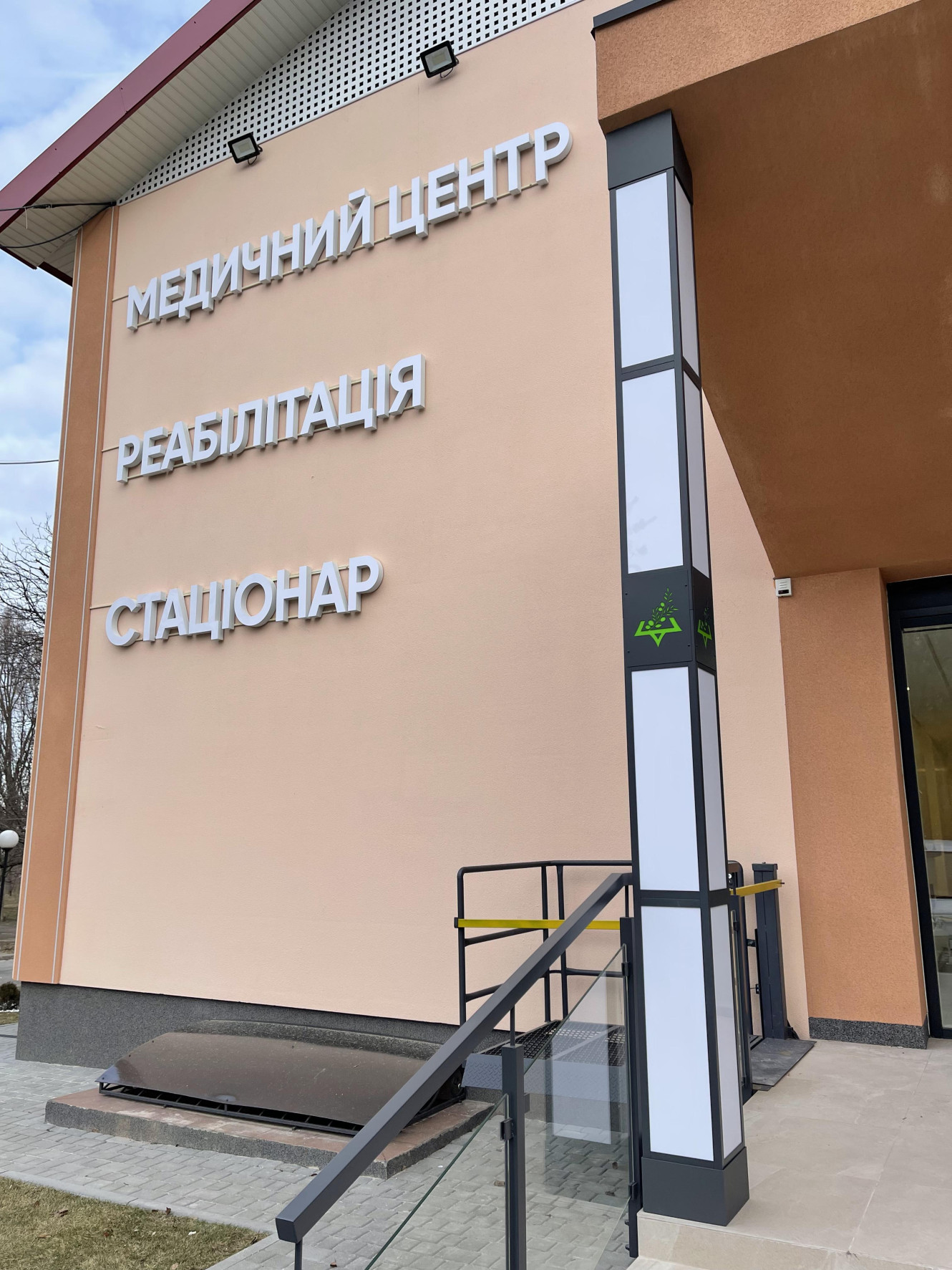 Стелы и пилоны - 3